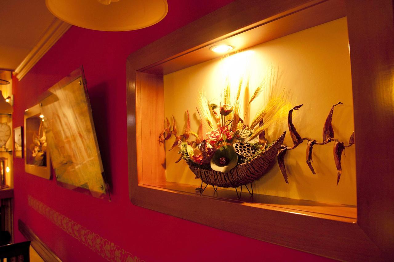 Taxi Bar Motel ボサンスカ・グラディシュカ エクステリア 写真